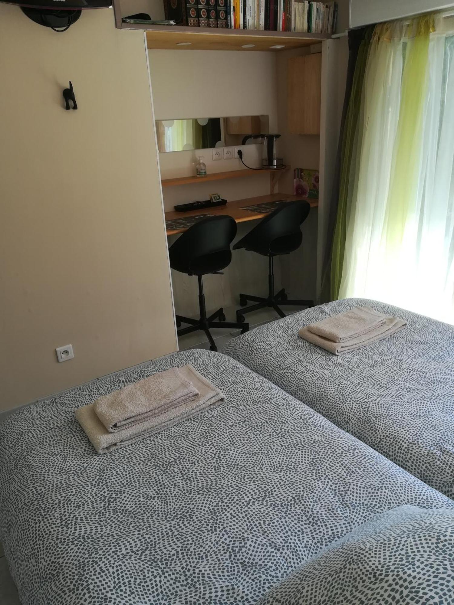 Le Ti'Roussat Bed & Breakfast Saint-André-de-Cubzac Dış mekan fotoğraf